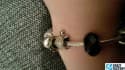 298184